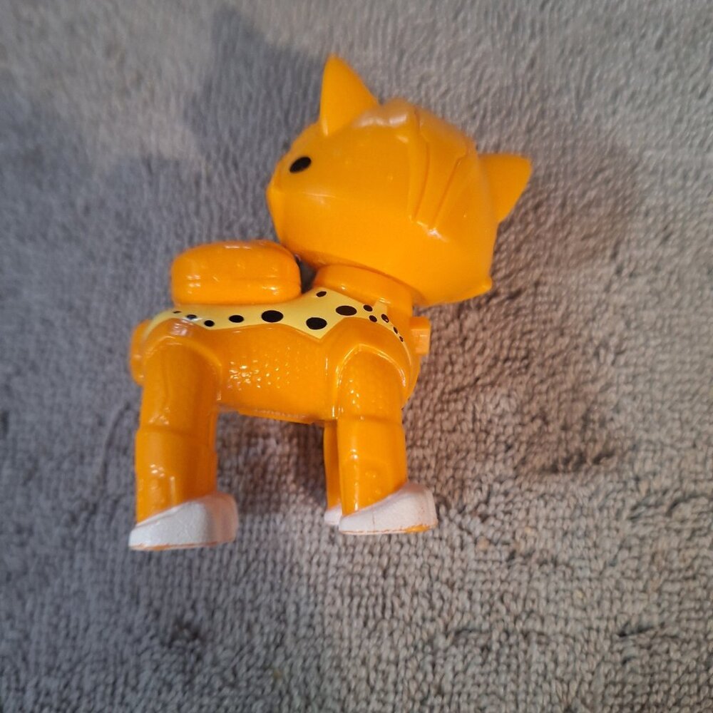 PAW Patrol Cat pack WILD CAT Feature Figure Replacement Cat Figure Toy Orange - Picture 2 of 3